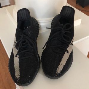 Men’s Yeezy Shoes